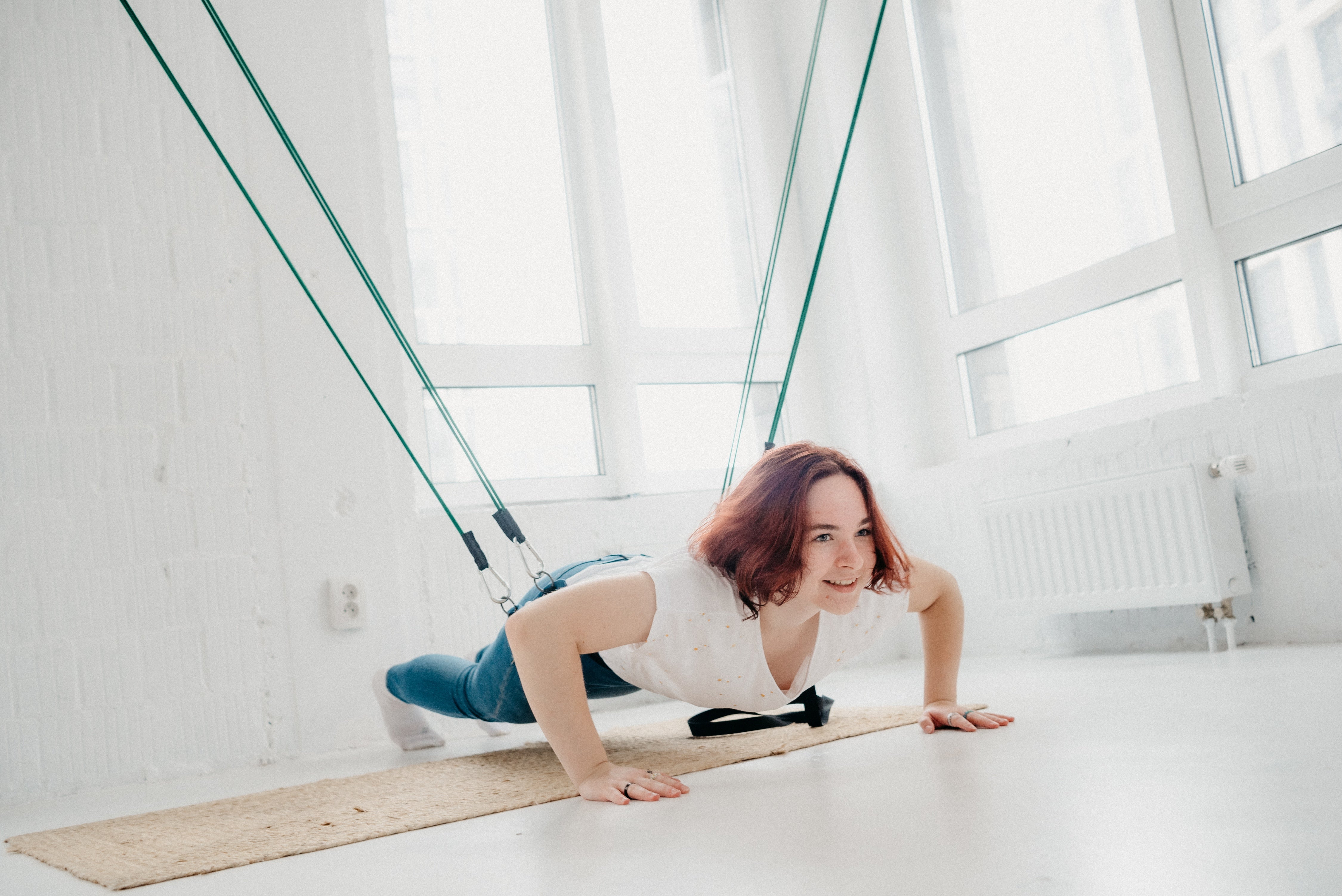 Kids Jumper flying swing